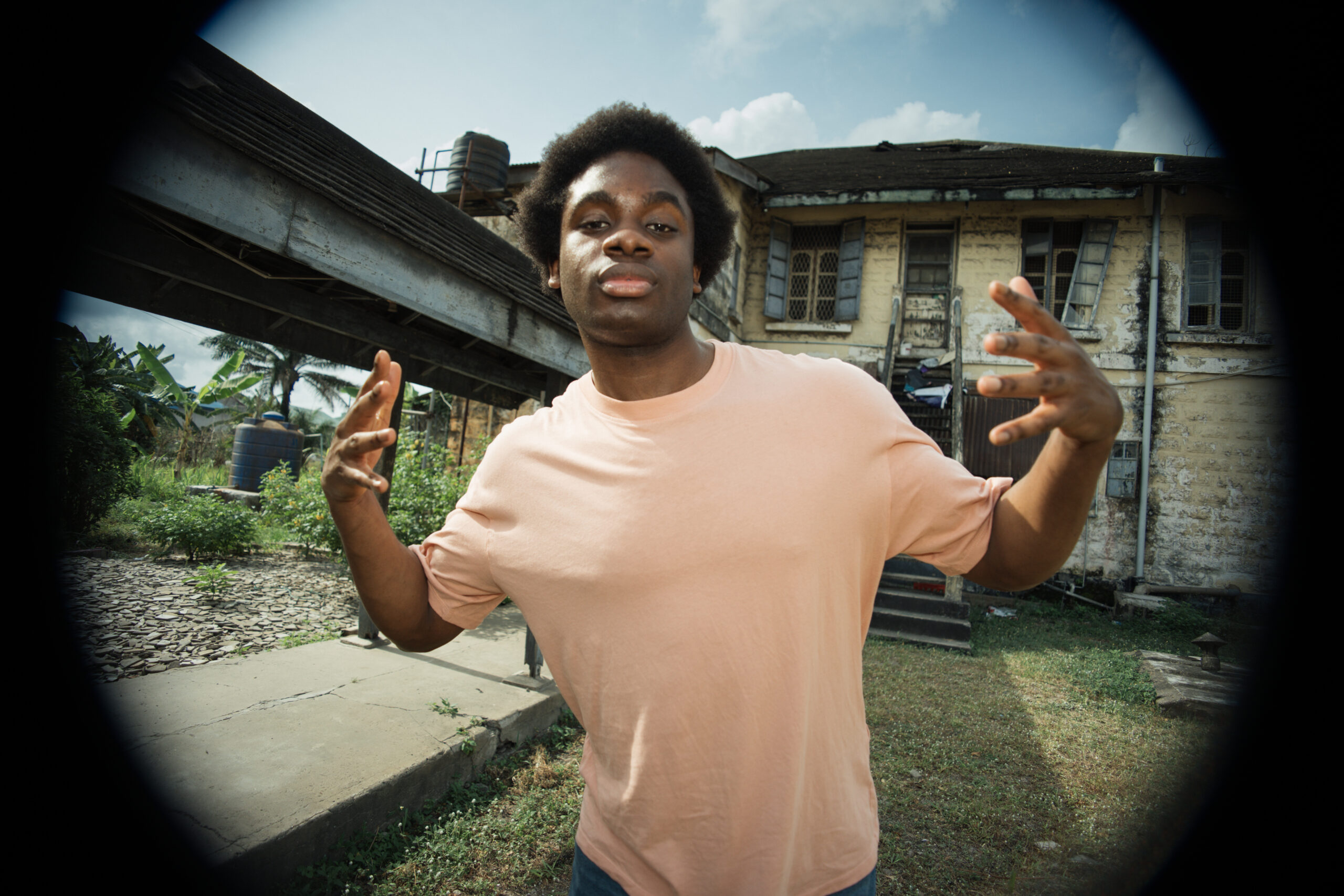 ALT-TEXT 2 — Behind the scenes of the short film Mo Wà in Lagos