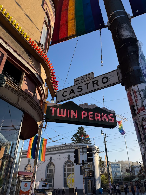 Twin Peaks Tavern on the corner of Castro and Market Street, with its large open glass windows